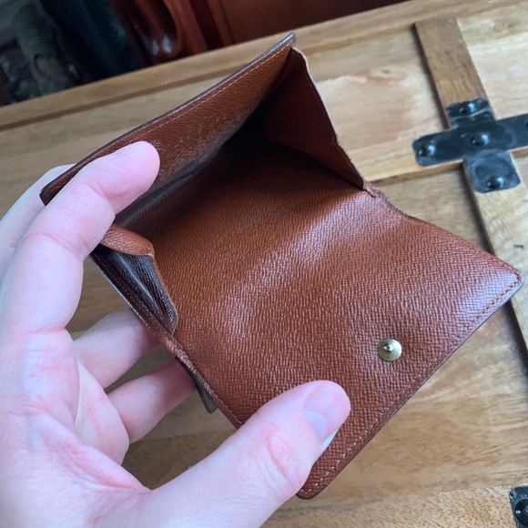 Authentic Louis Vuitton Wallet - Picture 10 of 16